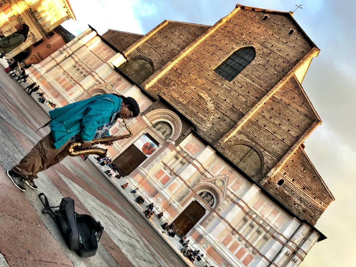 The Pianist S House In The Heart Of Bologna Appartement Buitenkant foto